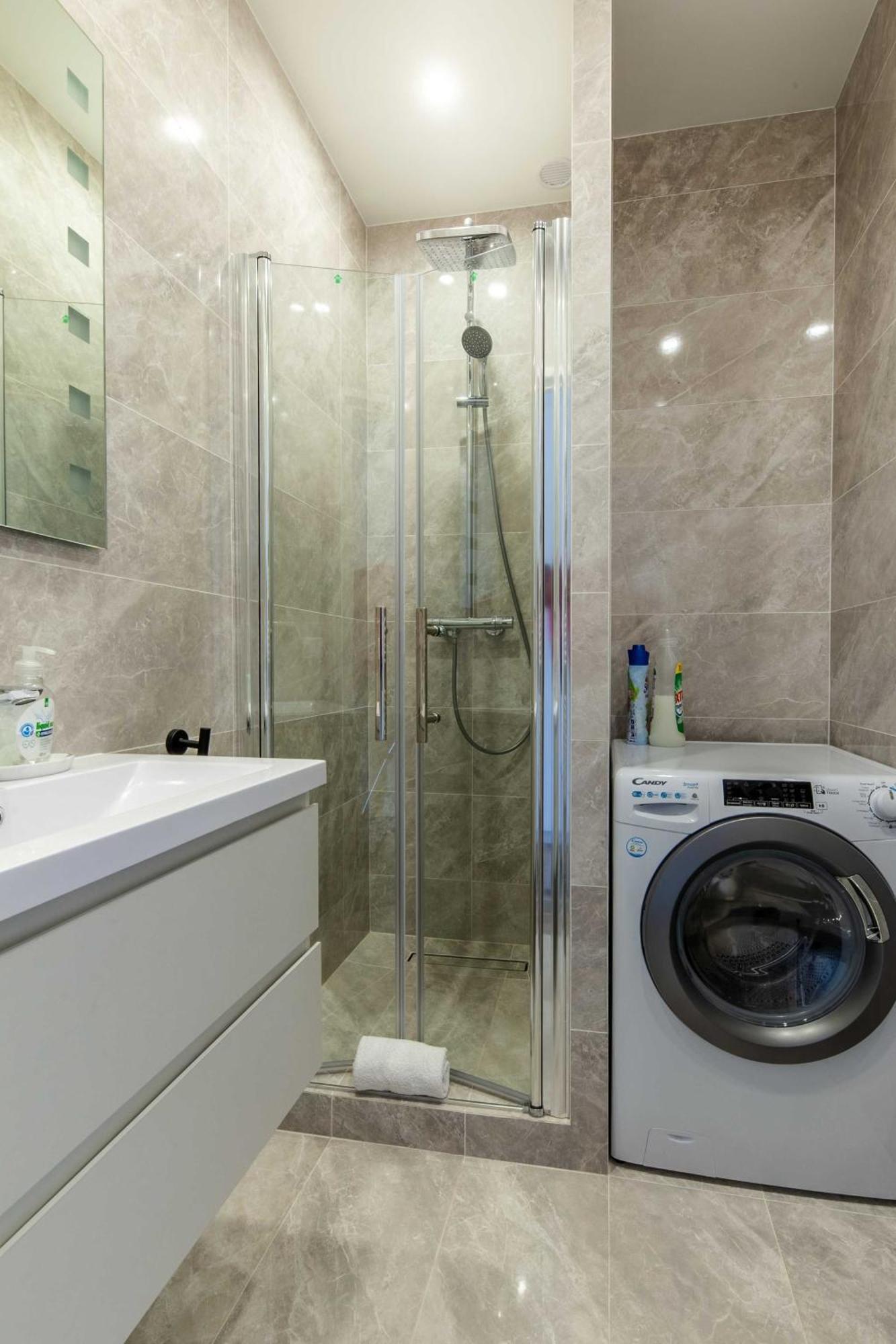 Studio Sleeps 4 With Terrace, 500M Place Morny ドーヴィル エクステリア 写真